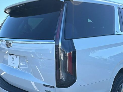 Used 2021 Cadillac Escalade Premium Luxury w/ Driver Assist Tech Package image 11