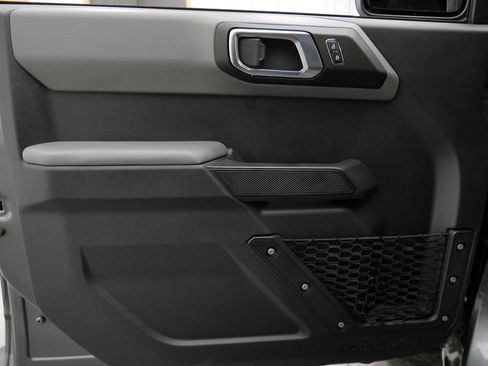 Used 2022 Ford Bronco Big Bend w/ Sasquatch Package AWD/4WD image 13