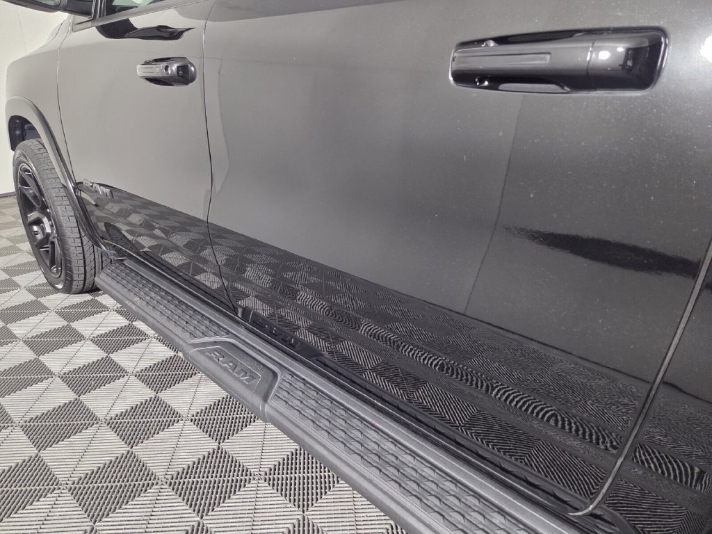 Used 2022 RAM 1500 Laramie RWD image 9