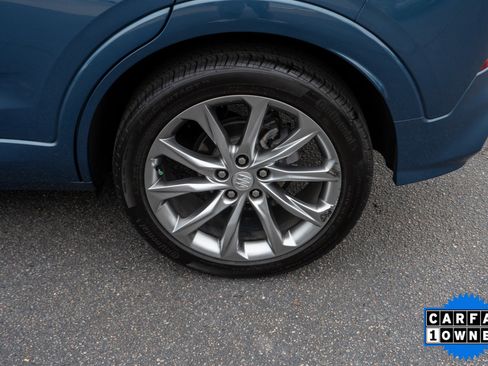 Certified 2024 Buick Encore GX Avenir image 9