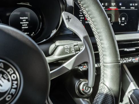 Used 2024 Alfa Romeo Tonale Veloce image 30