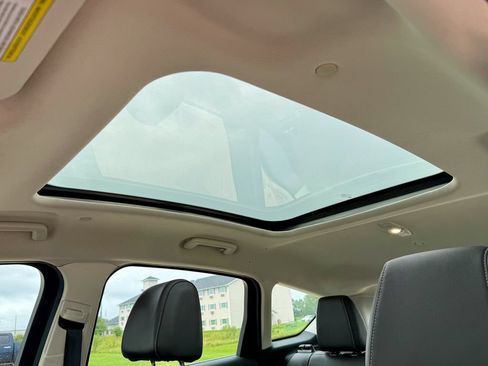 Used 2016 Ford C-MAX SEL w/ Equipment Group 302A FWD image 34