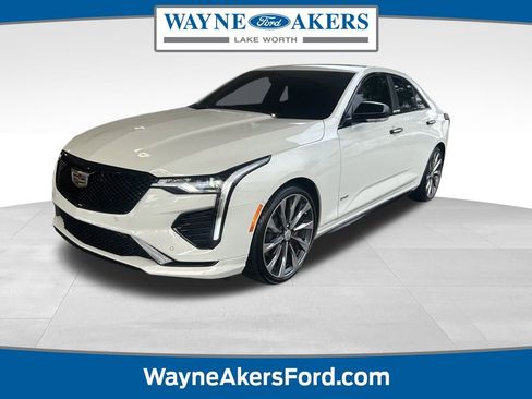 Used 2022 Cadillac CT4 V w/ Navigation Package image 1