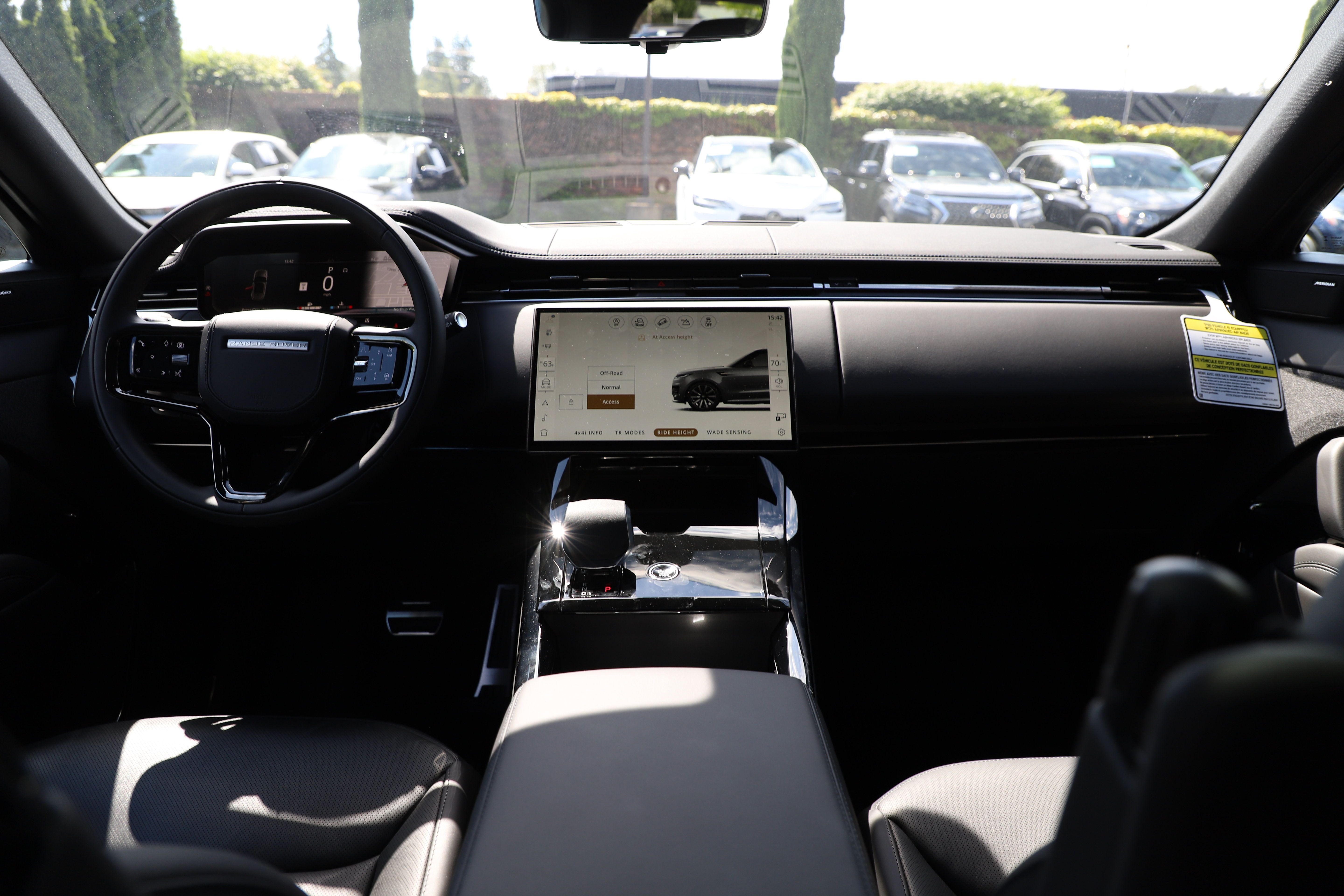 New 2026 Land Rover Range Rover Sport Dynamic SE AWD/4WD image 14