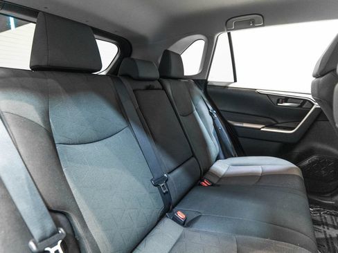 Certified 2025 Toyota RAV4 XLE AWD/4WD image 32