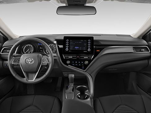 Used 2025 Toyota Camry LE image 17