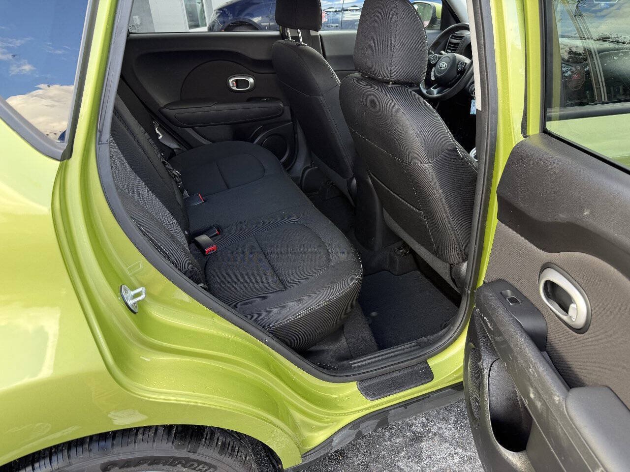 Used 2019 Kia Soul + FWD image 12