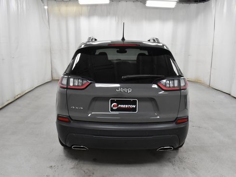 Used 2020 Jeep Cherokee Latitude Lux w/ Comfort/Convenience Group image 6