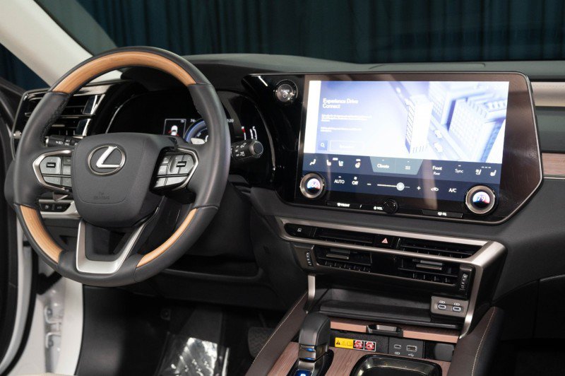 Used 2024 Lexus RX 350h w/ Convenience Package AWD/4WD image 18