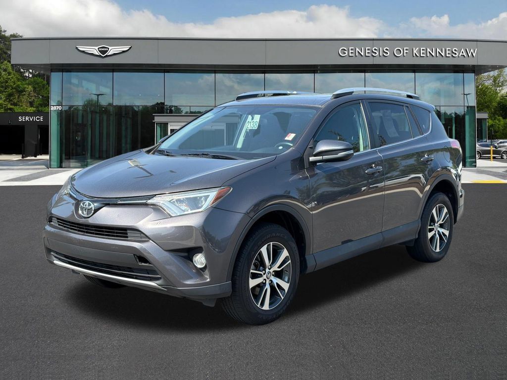 Used 2016 Toyota RAV4 XLE AWD/4WD image 3