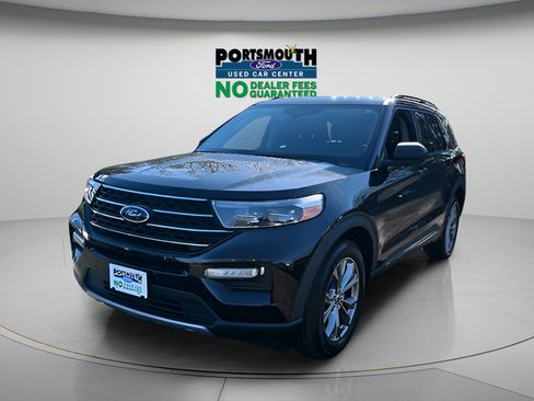 Used 2022 Ford Explorer XLT w/ Equipment Group 202A AWD/4WD image 15