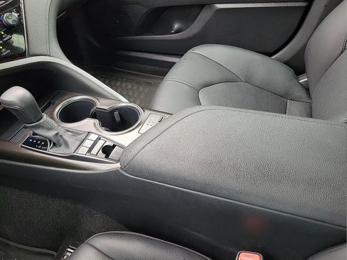 Used 2024 Toyota Camry XSE image 20