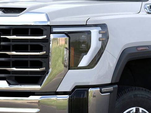 New 2026 GMC Sierra 2500 SLE AWD/4WD image 10
