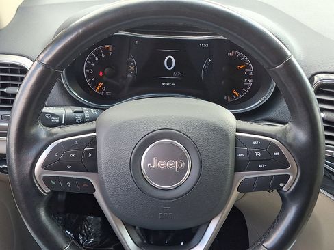 Used 2021 Jeep Grand Cherokee Limited AWD/4WD image 21