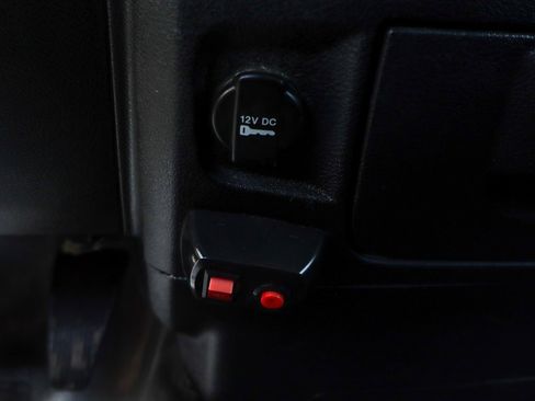 Used 2018 RAM 4500 Tradesman w/ Power & Remote Entry Group image 35