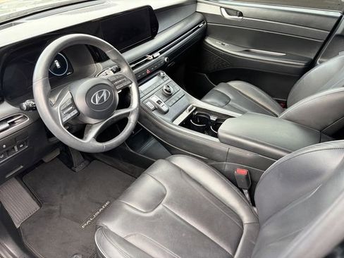 Used 2023 Hyundai Palisade Limited w/ Cargo Package image 7