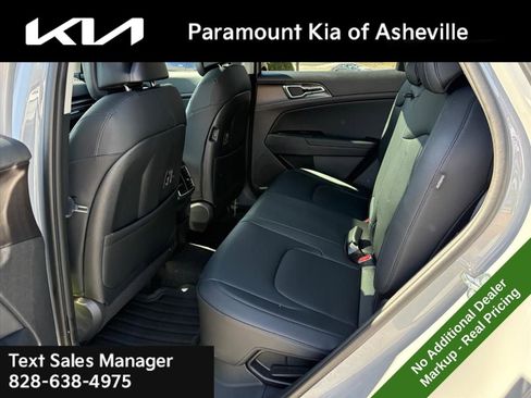 New 2026 Kia Sportage EX image 23