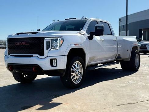 Used 2022 GMC Sierra 3500 Denali w/ Denali Ultimate Package image 4