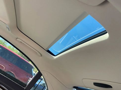 Used 2016 Mercedes-Benz S 550 4MATIC Sedan image 35