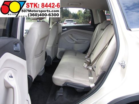 Used 2017 Ford Escape SE FWD image 15
