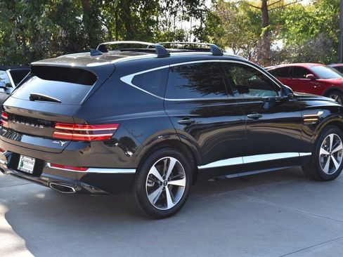 Used 2022 Genesis GV80 2.5T w/ Advanced Package 02 AWD/4WD image 7