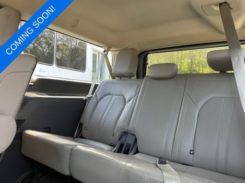Used 2018 Ford Expedition Max Limited w/ Equipment Group 302A image 5