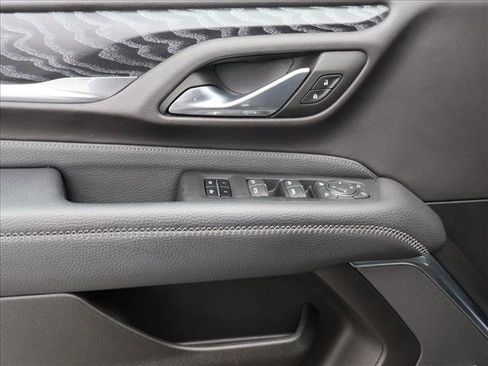 Used 2023 GMC Yukon Denali w/ Max Trailering Package AWD/4WD image 11