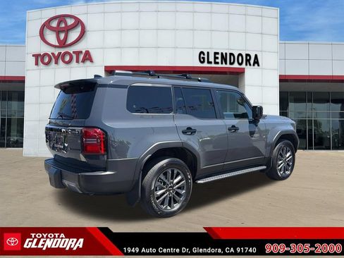 Certified 2025 Toyota Land Cruiser w/ Premium Package AWD/4WD image 11