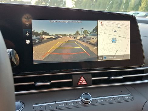 Certified 2023 Hyundai Elantra SEL w/ Convenience Package FWD image 19
