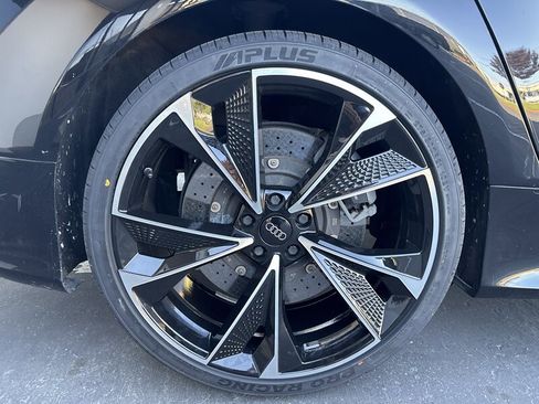 Used 2017 Audi RS 7 Performance AWD/4WD image 15