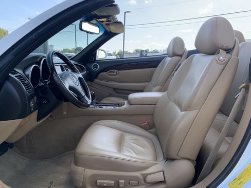 Used 2007 Lexus SC 430 Convertible RWD image 16