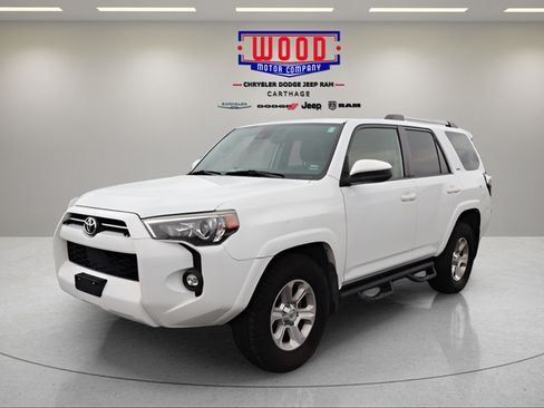 Used 2021 Toyota 4Runner SR5 AWD/4WD image 11