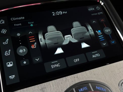 New 2026 Genesis G90 3.5T image 39