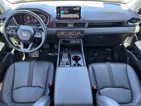 Used 2023 Honda Pilot Touring image 20