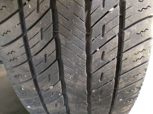 Certified 2021 Buick Envision Essence image 40