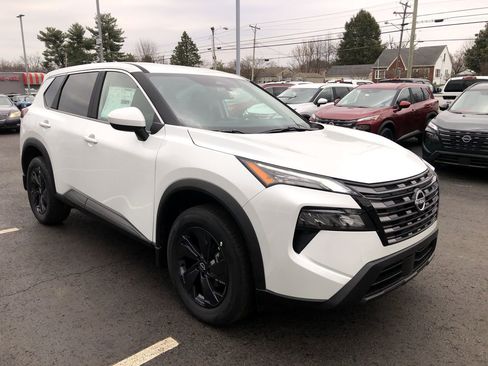 New 2026 Nissan Rogue SV w/ Cold Weather Package image 15