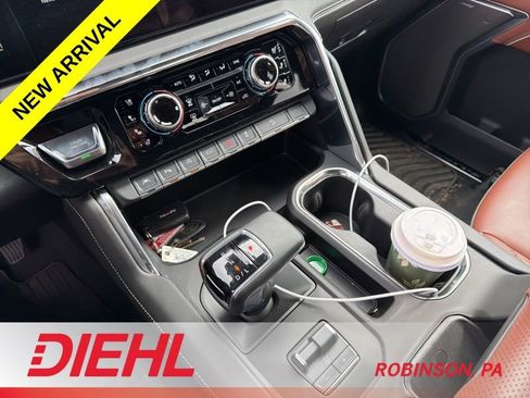 Used 2025 GMC Sierra 1500 Denali Ultimate image 19