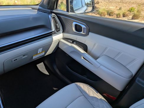 New 2026 Kia Sorento SX Prestige AWD/4WD image 24