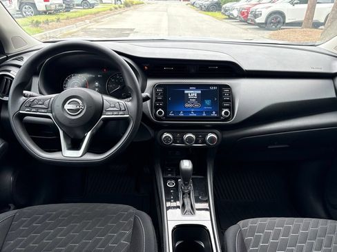 Used 2023 Nissan Kicks SV FWD image 22