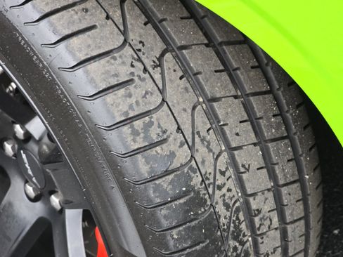 Used 2017 Dodge Challenger SRT Hellcat image 4