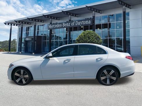 Used 2025 Mercedes-Benz C 300 Sedan image 7