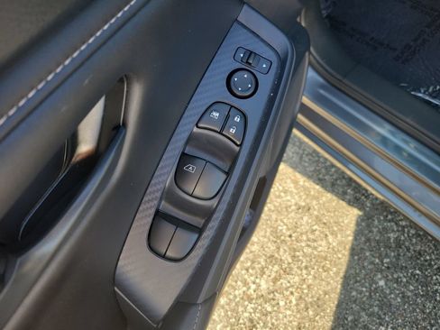 Used 2025 Nissan Sentra S FWD image 12