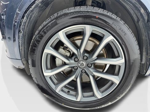 Used 2018 Volvo XC90 T5 Momentum w/ Convenience Package image 53