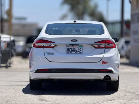 Used 2018 Ford Fusion Energi SE FWD image 12