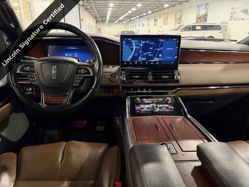 Certified 2022 Lincoln Navigator L Reserve image 21