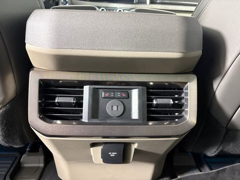 Certified 2026 Ford F350 Platinum w/ Platinum Plus Package image 31