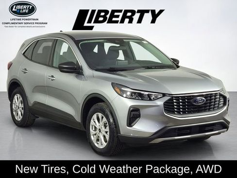 Used 2023 Ford Escape Active AWD/4WD image 1