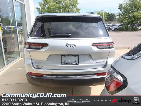 New 2025 Jeep Grand Cherokee L Limited w/ Luxury Tech Group II image 6