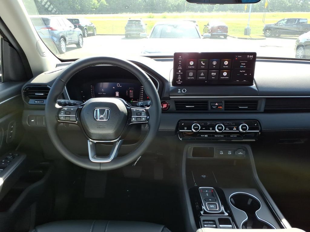 New 2026 Honda Pilot Touring image 11
