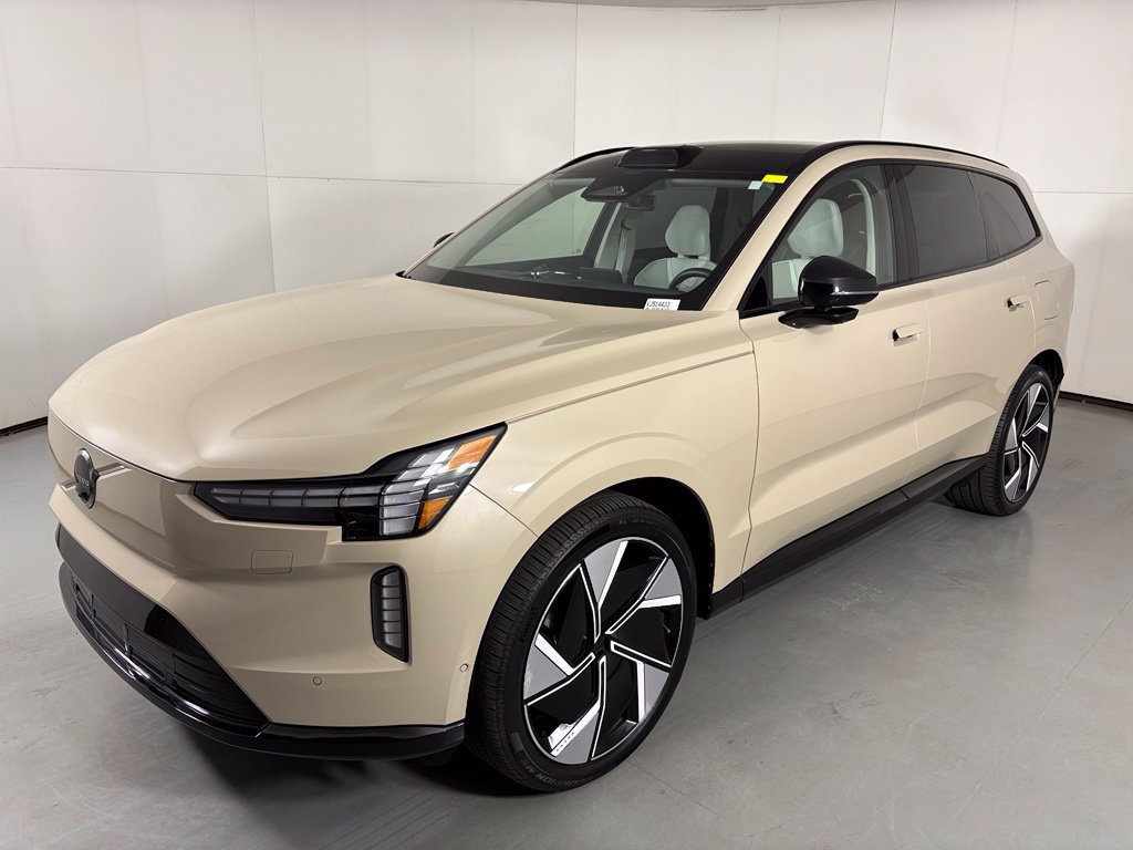 Used 2025 Volvo EX90 Ultra AWD/4WD image 4